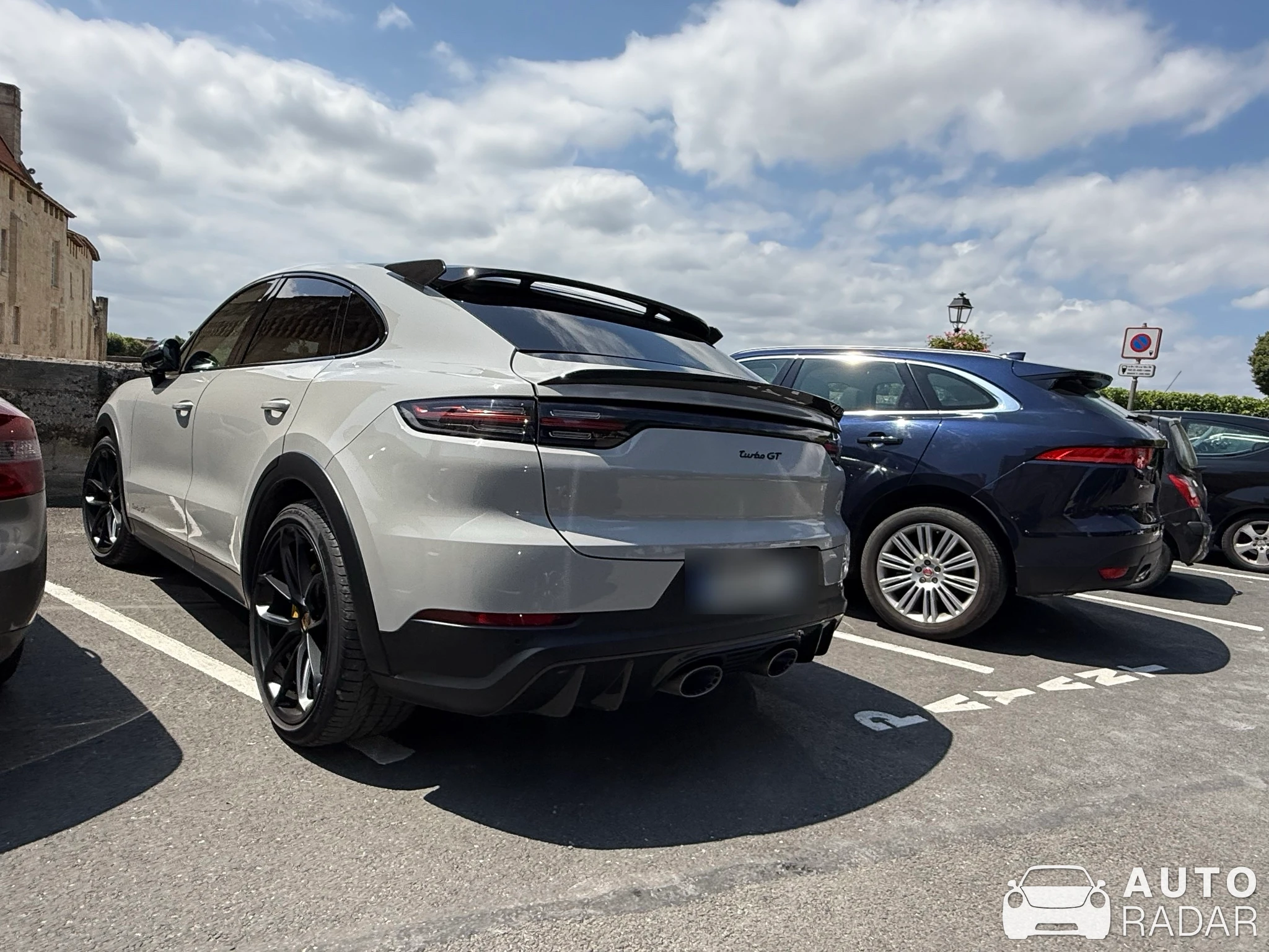 Porsche Cayenne Coupé Turbo GT spotted in Saint-Émilion