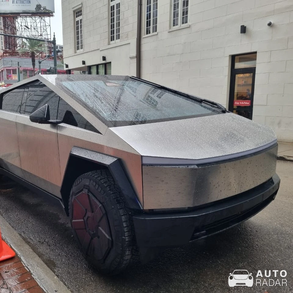 Tesla Cybertruck spotted in Ciudad de México, México