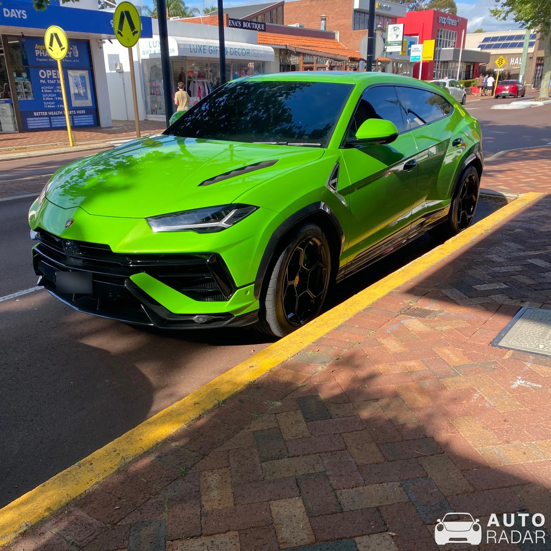 Lamborghini Urus Performante spotted in South Perth, Australia