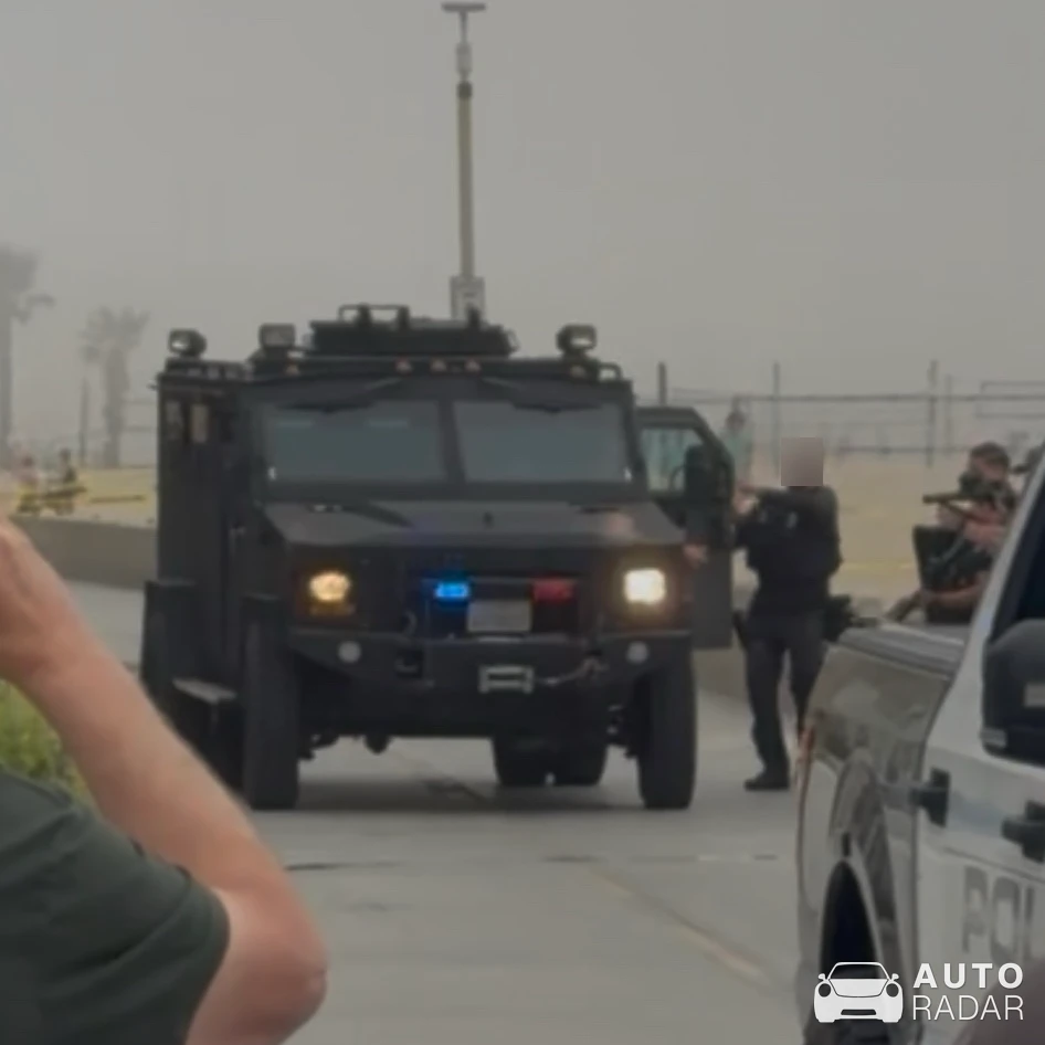 Lenco BearCat G3 spotted in Hermosa Beach