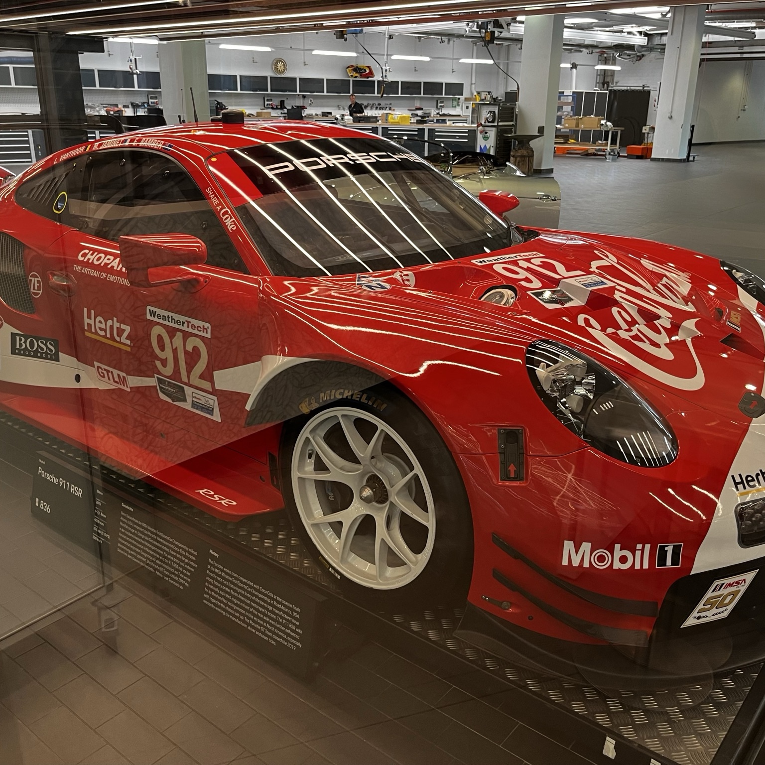 Porsche 911 RSR