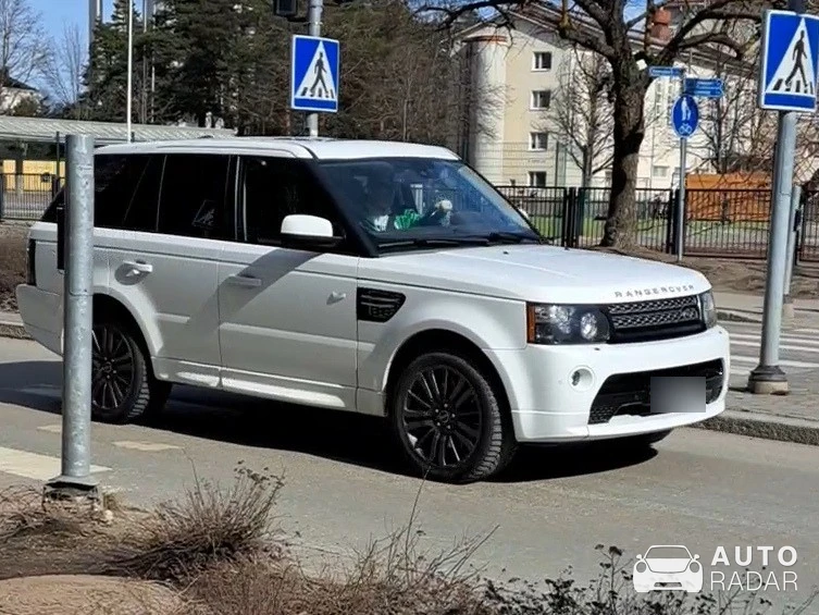 Land Rover Range Rover Sport HSE 2013 spotted in Lappeenranta