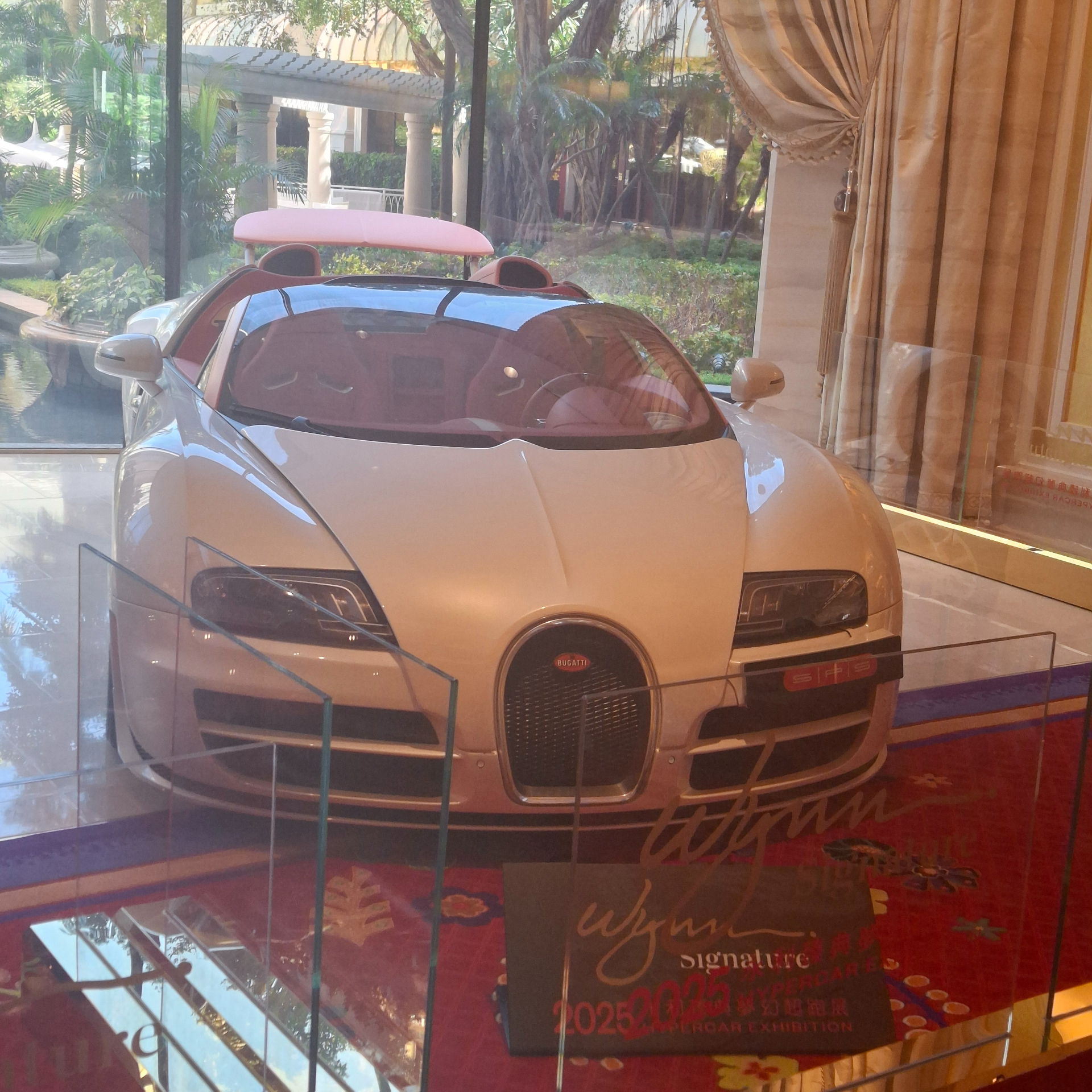 Bugatti Veyron 16.4 Grand Sport Vitesse Rembrandt Bugatti