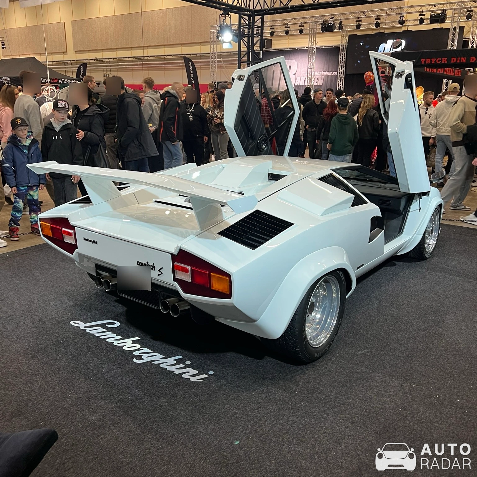 Lamborghini Countach Replica spotted