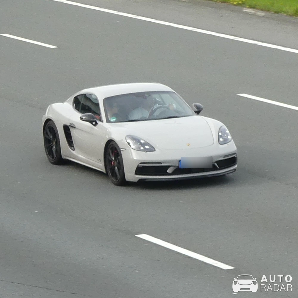 Porsche 718 Cayman GTS spotted in Bunnik, Netherlands