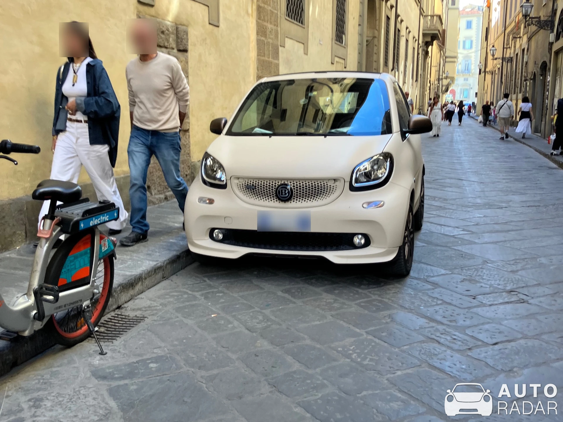Smart Fortwo EQ Cabrio Brabus 92R spotted in Firenze