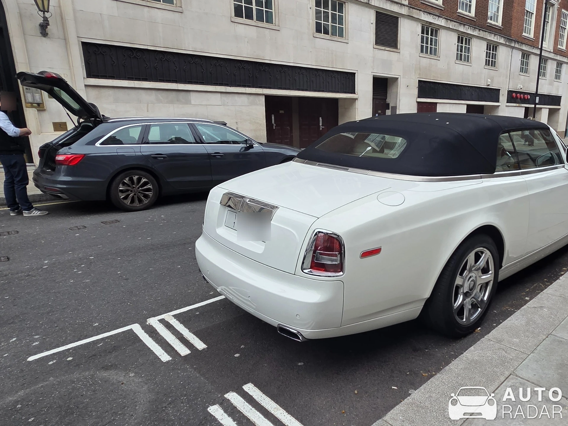 Rolls-Royce Phantom Drophead Coupé Series II spotted in London