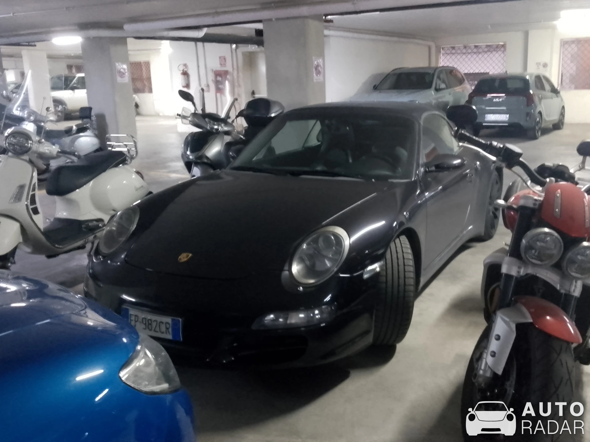 Porsche 997 Carrera 4S Cabriolet spotted in Palermo, Włochy