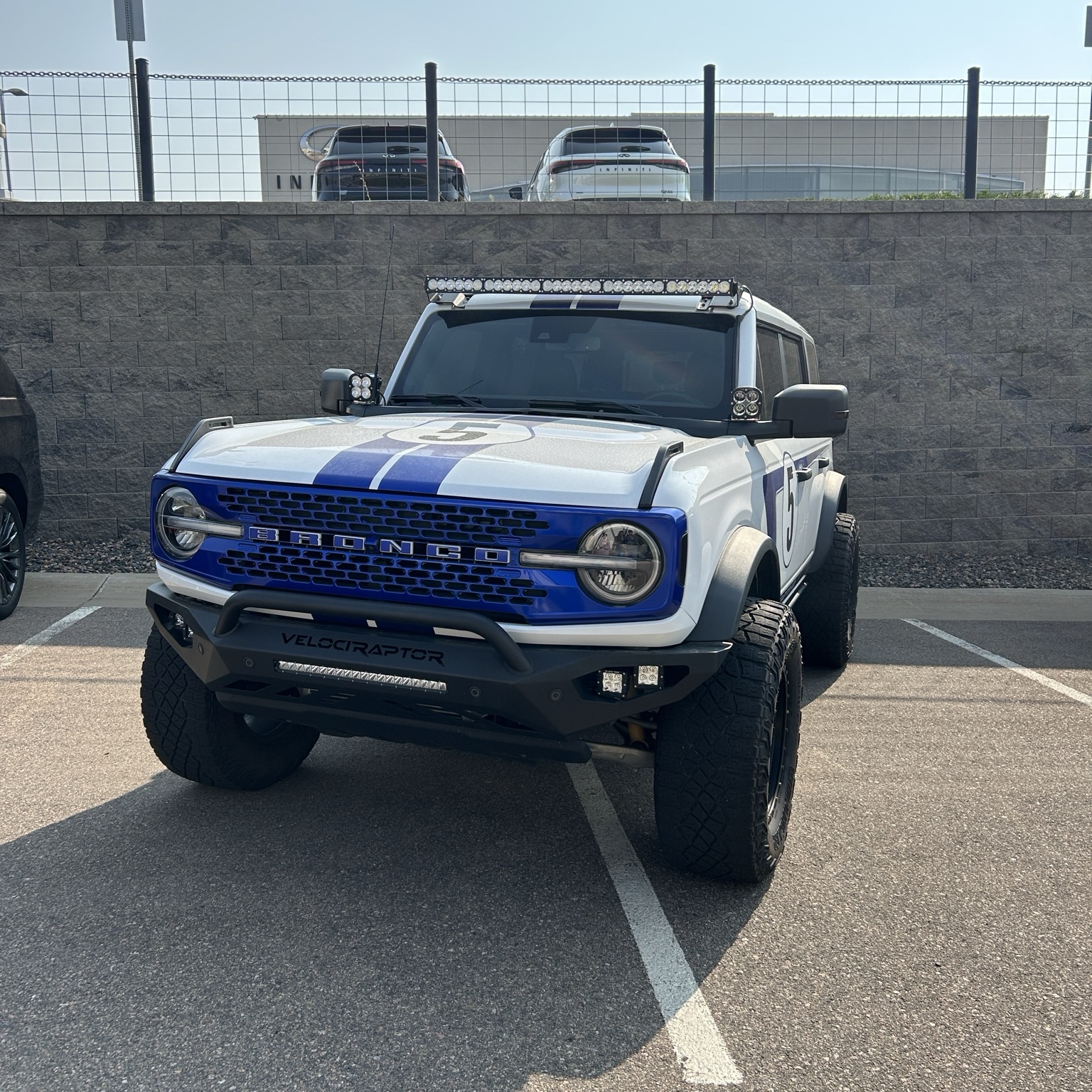 Ford Bronco Raptor Hennessey Velociraptor 400