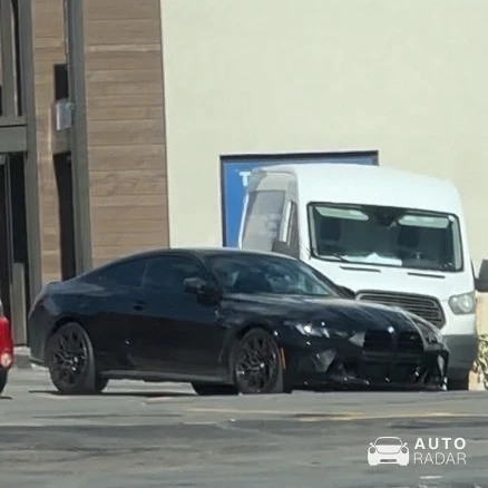 BMW M4 G82 Coupé Competition spotted in Repentigny, Canada