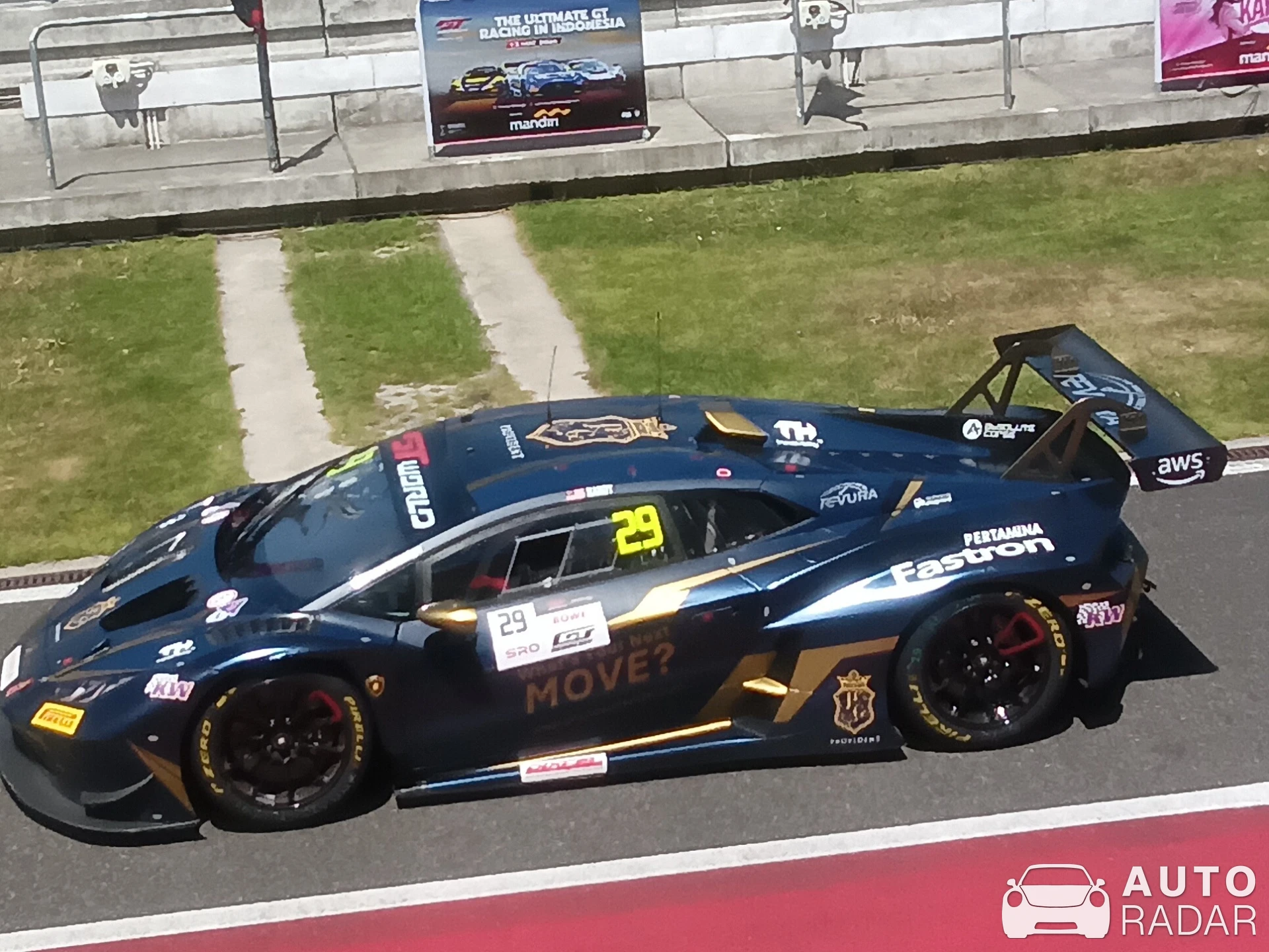 Lamborghini Huracán LP620-2 Super Trofeo EVO2 spotted in Lombok Tengah