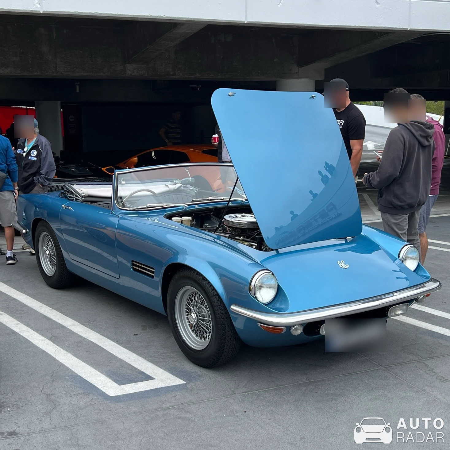 AC MA-200 spotted in Los Angeles