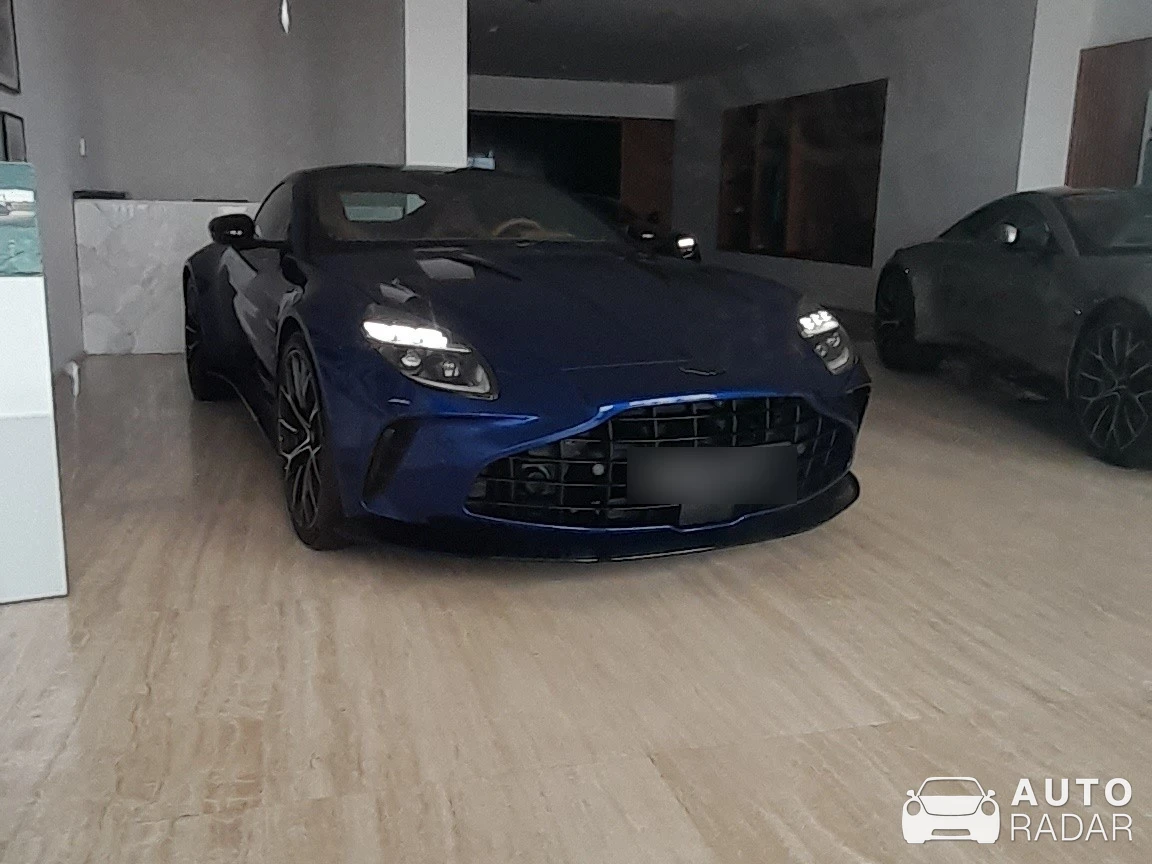 Aston Martin Vantage V550 spotted in Casablanca