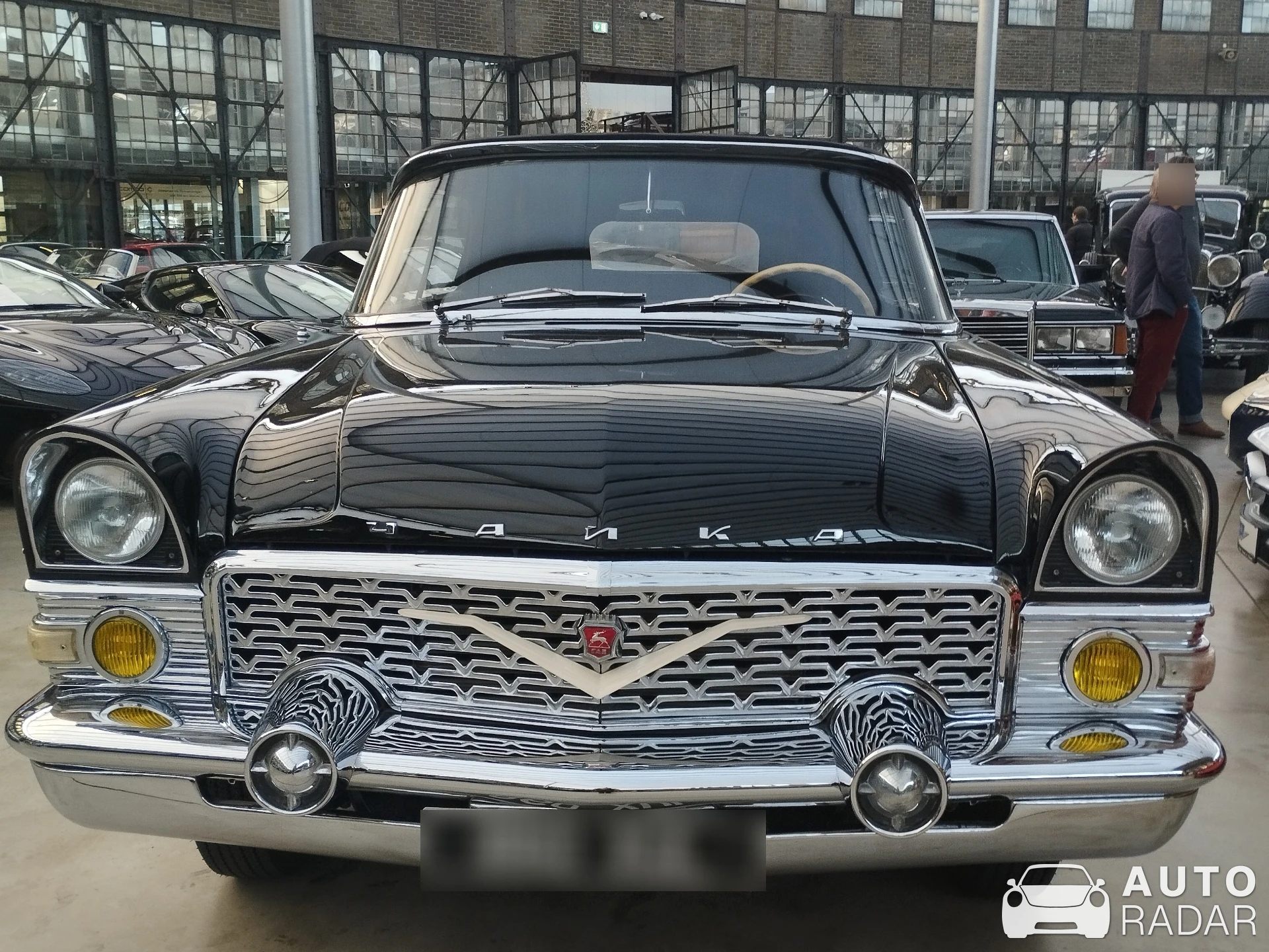 GAZ 13 Chaika spotted in Düsseldorf