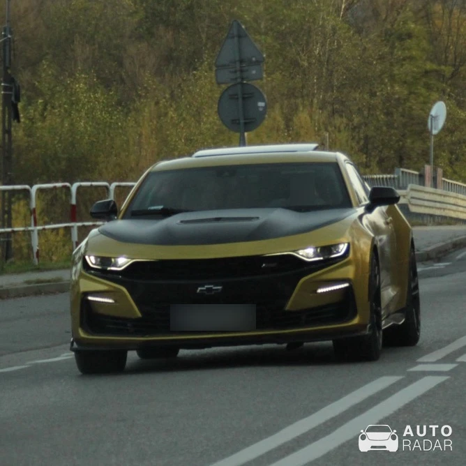 Chevrolet Camaro SS spotted in Krynica-Zdrój