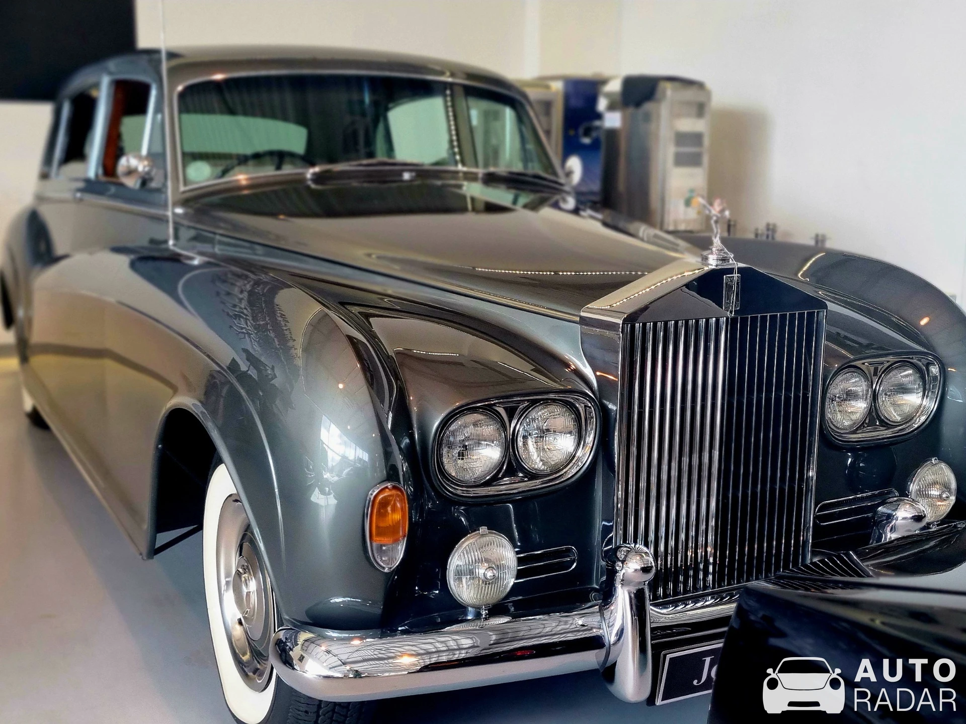 Rolls-Royce Silver Cloud III spotted