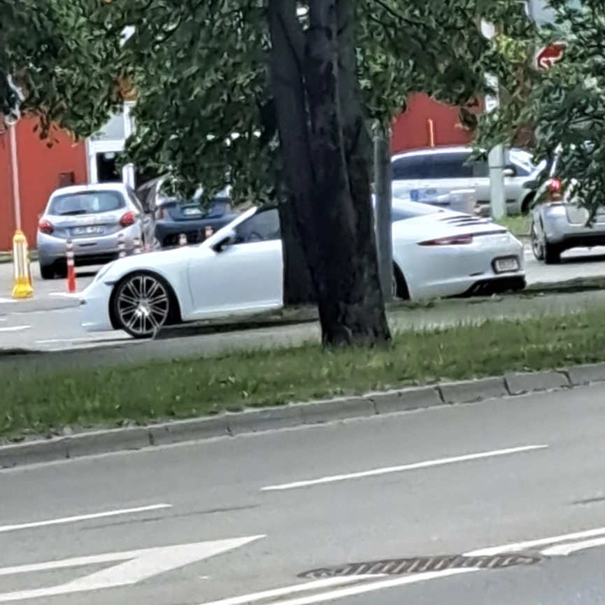 Porsche 991 Targa MkI spotted in Kaunas