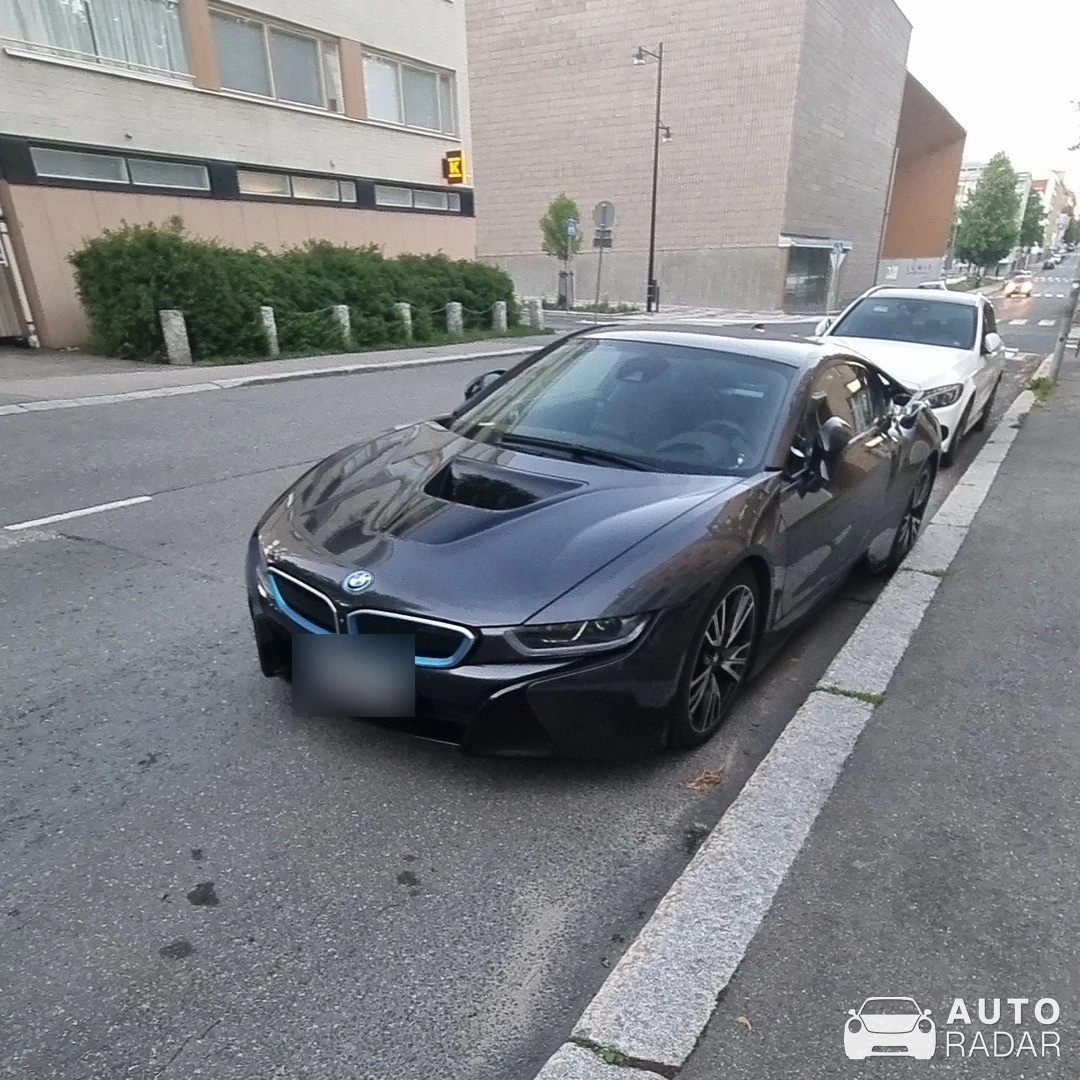 BMW i8 spotted in Kuopio, Finland