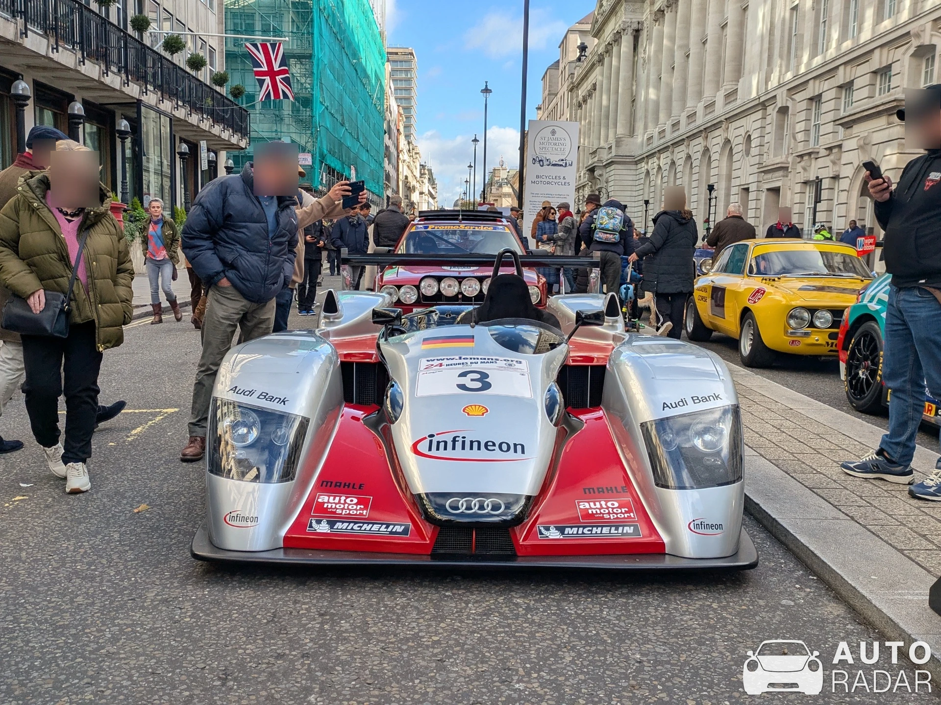 Audi R8 LMP spotted in London