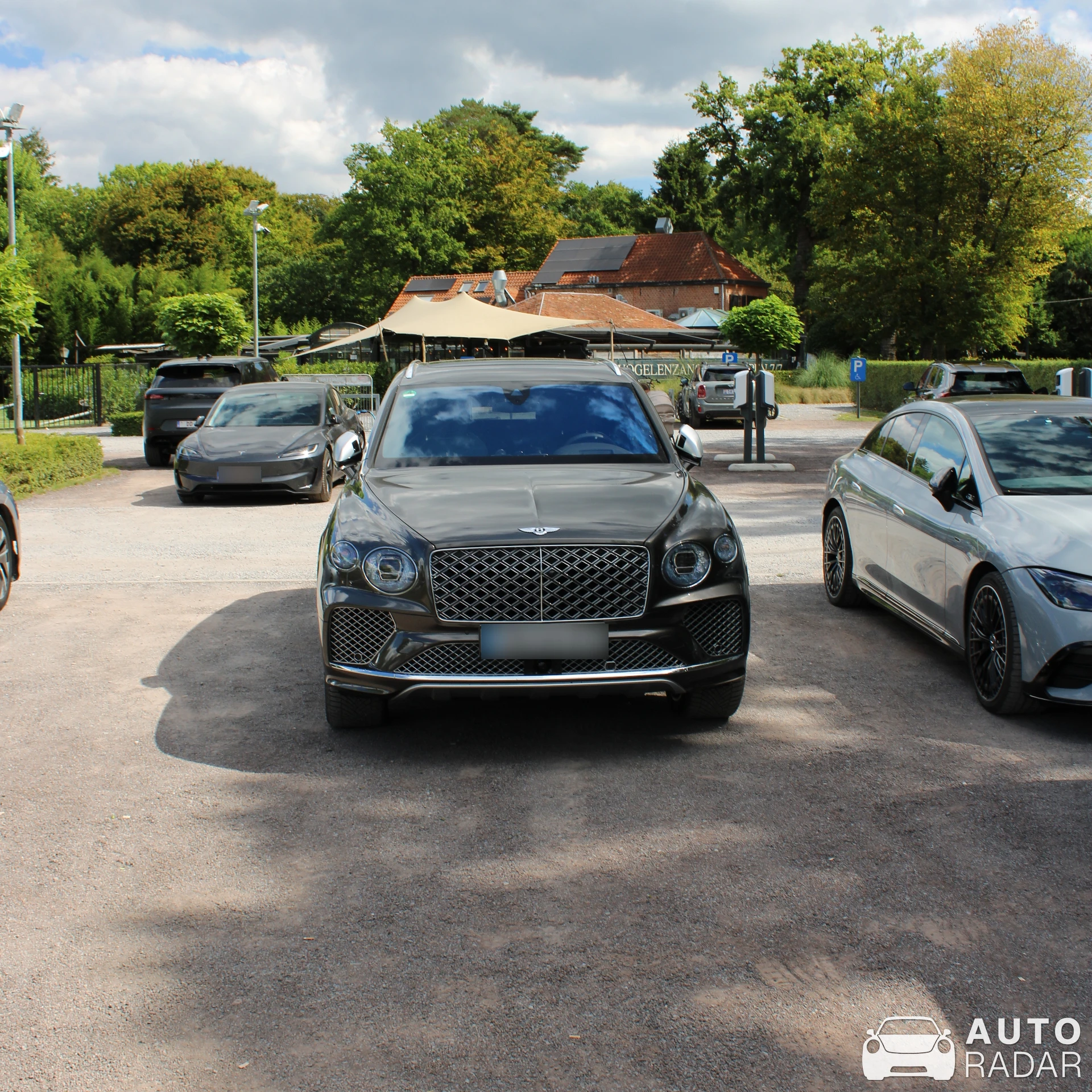 Bentley Bentayga Mulliner spotted in Schilde