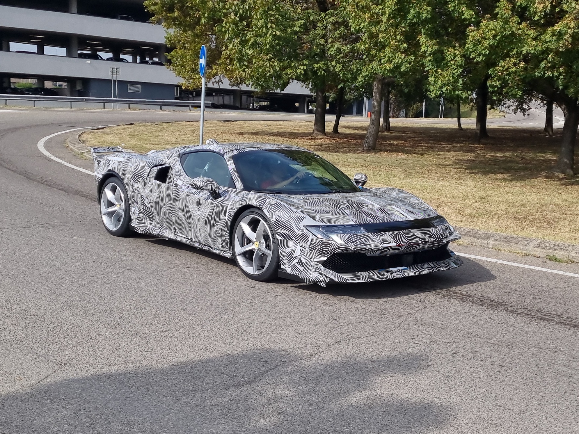 Ferrari 849 Testarossa Mule