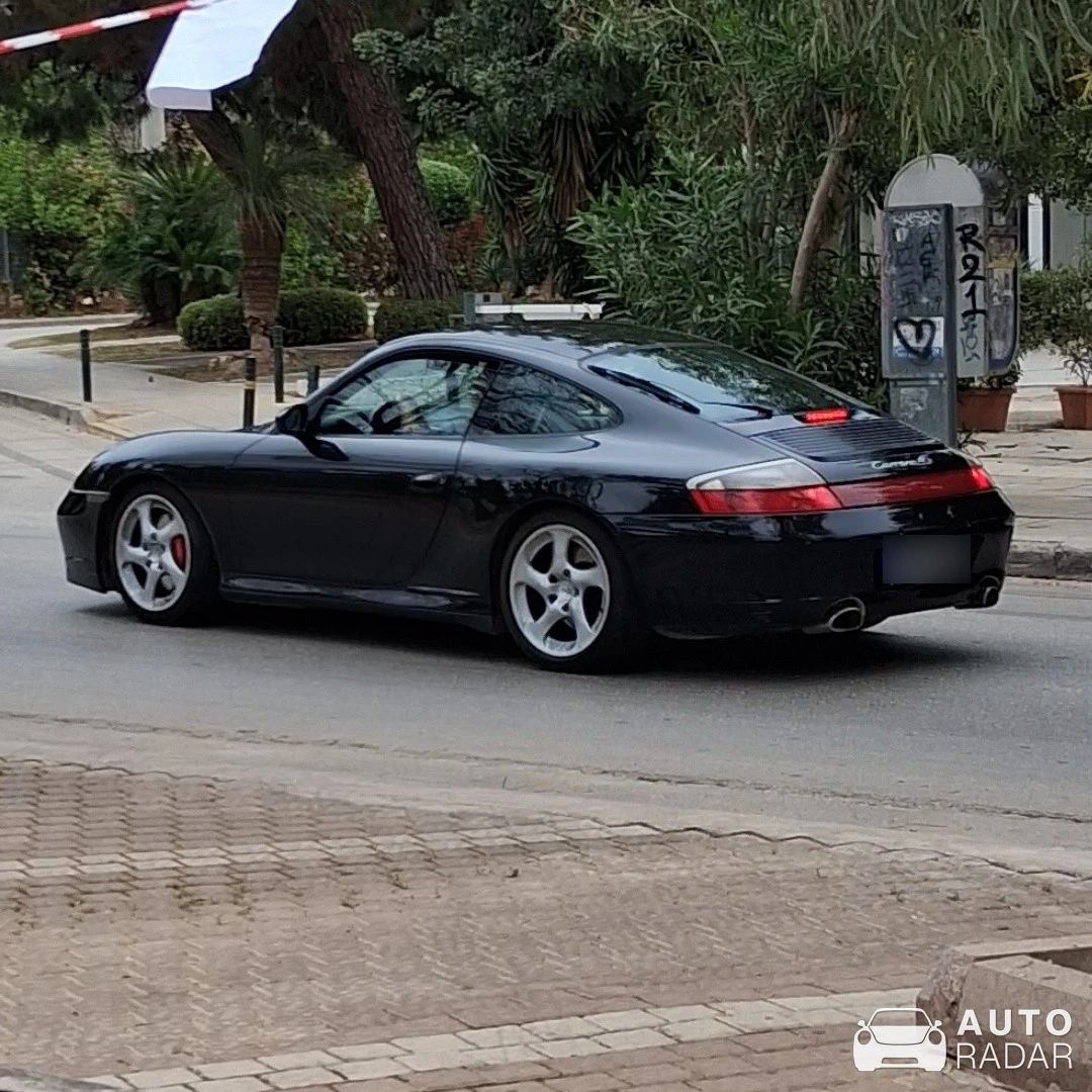 Porsche 996 Carrera S spotted in Glyfada