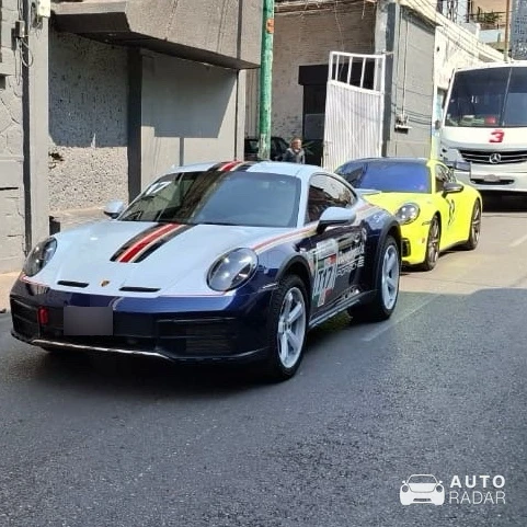 Porsche 992 Dakar spotted in Cuernavaca