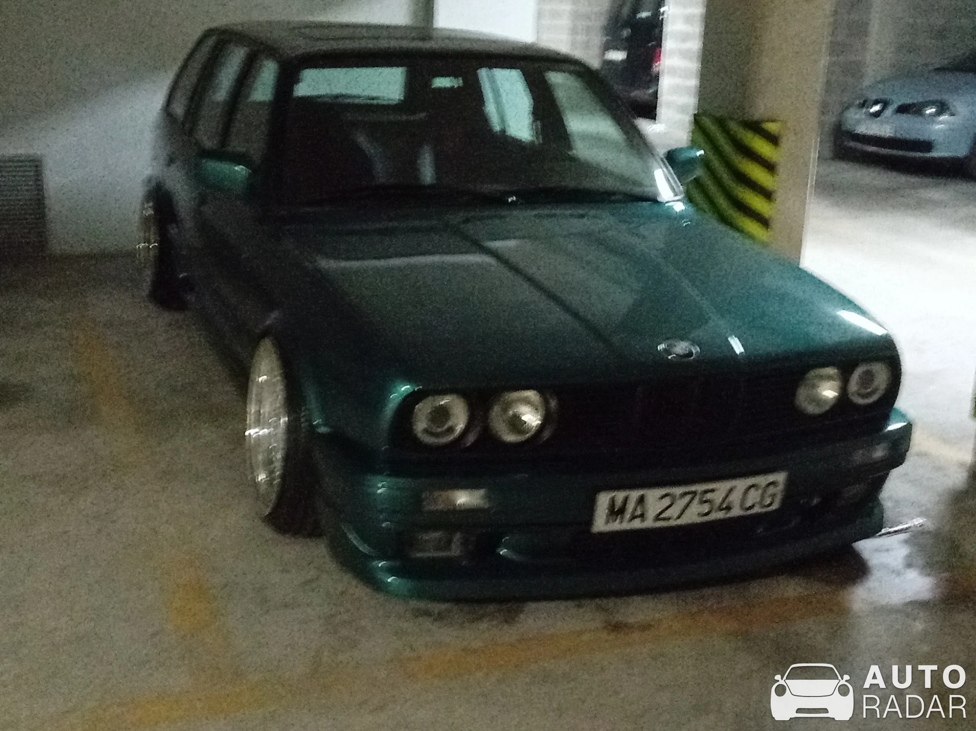 BMW M3 E30 Touring spotted in Beriáin
