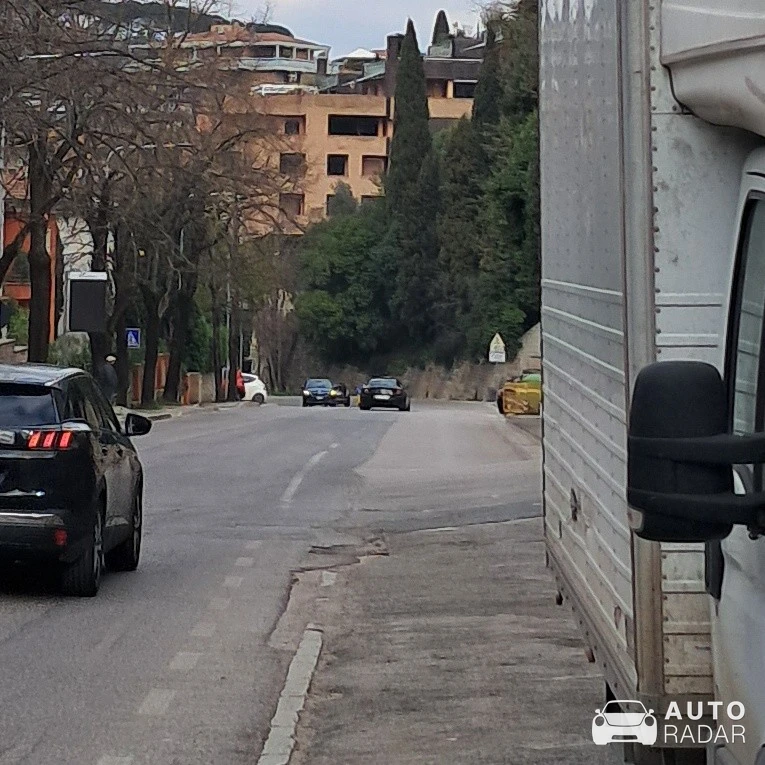 Ferrari FF spotted in Perugia