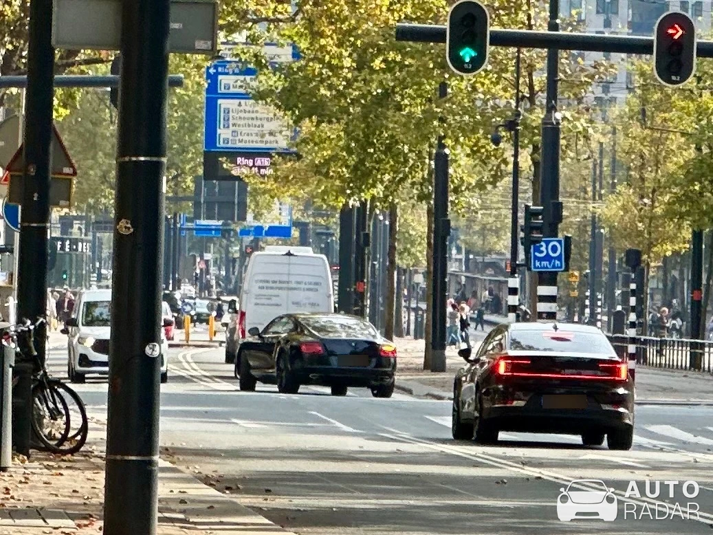 Bentley Continental GT V8 2016 spotted in Rotterdam