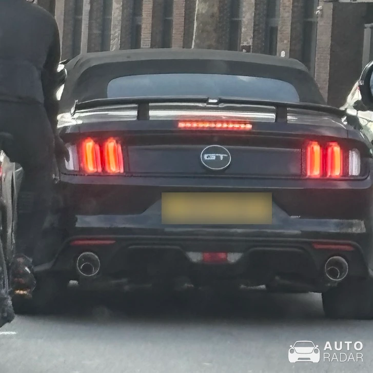 Ford Mustang GT Convertible spotted in Greater London, United Kingdom