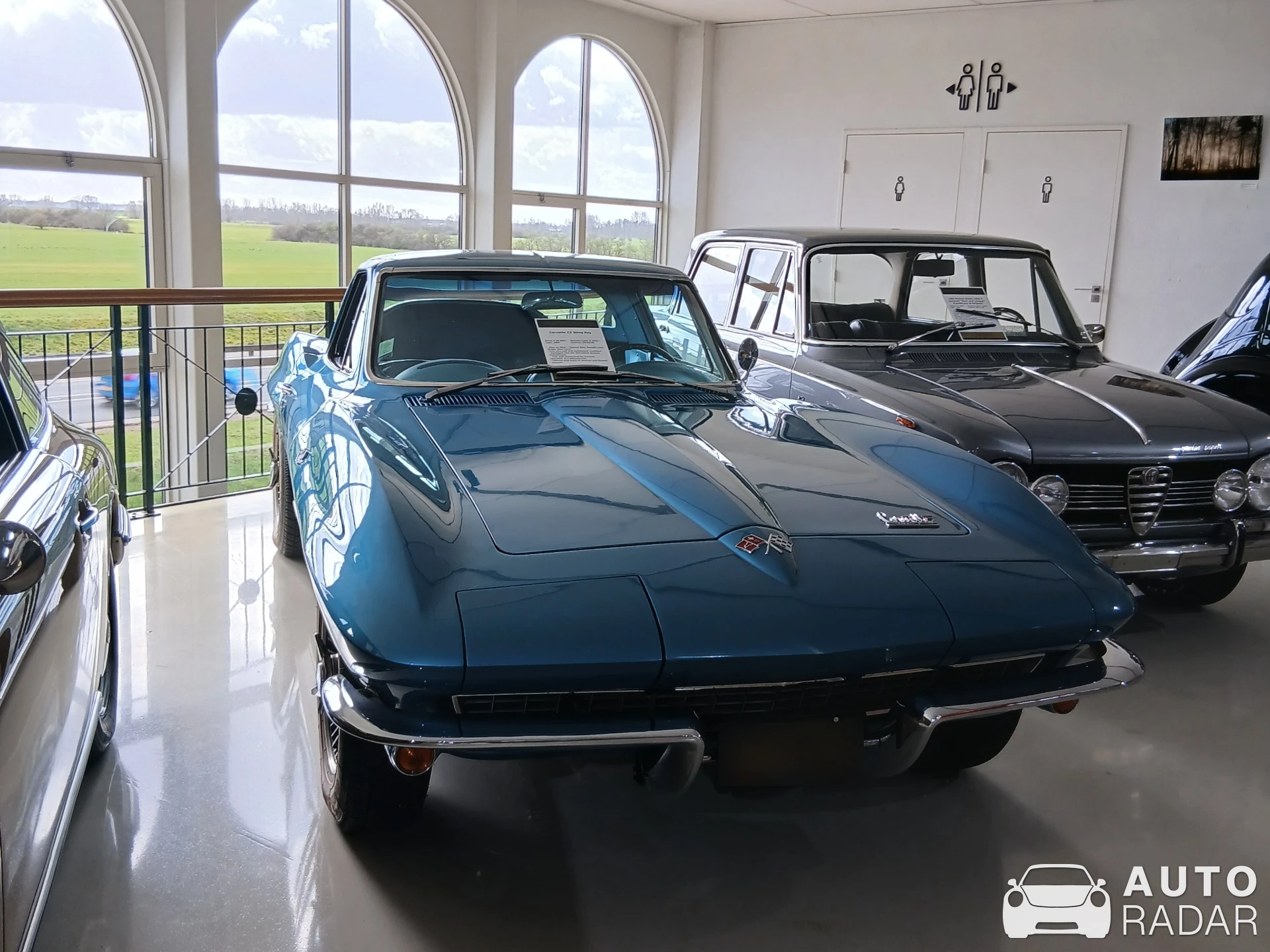 Chevrolet Corvette C2 Stingray spotted in Brummen
