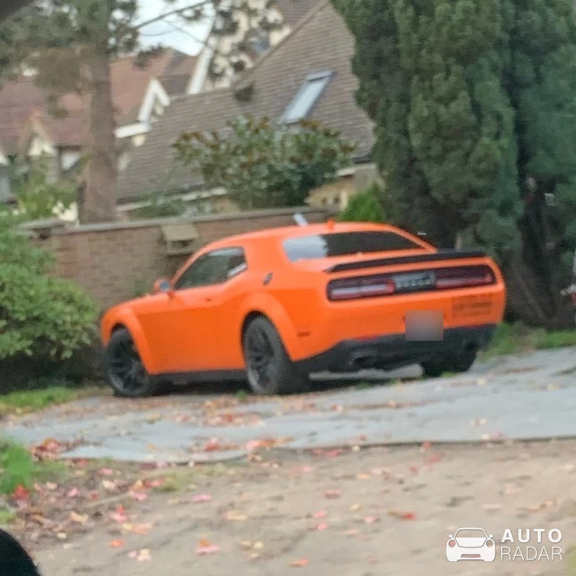 Dodge Challenger SRT Hellcat spotted in Greater London, United Kingdom