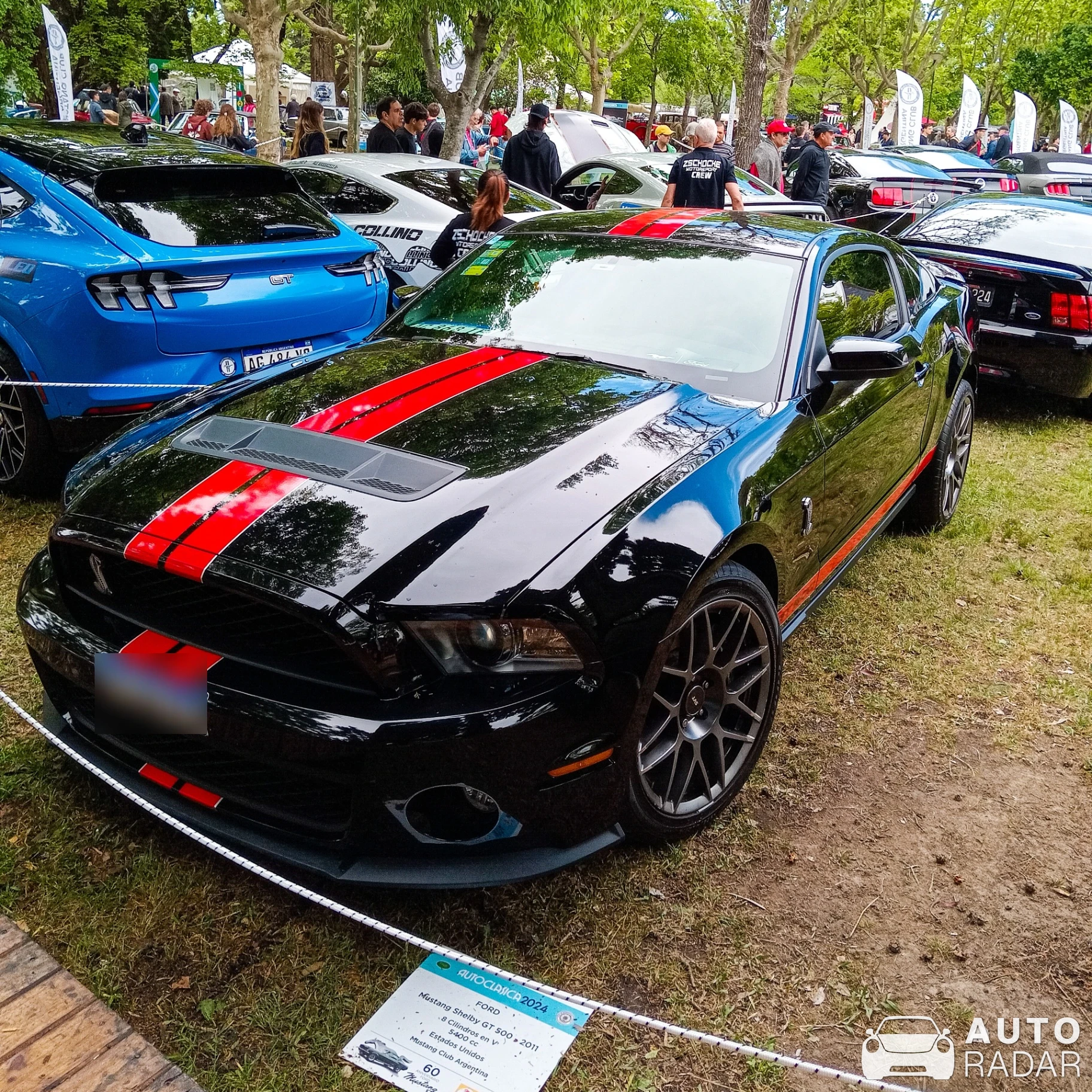 Ford Mustang Shelby GT500 2011 spotted in San Isidro