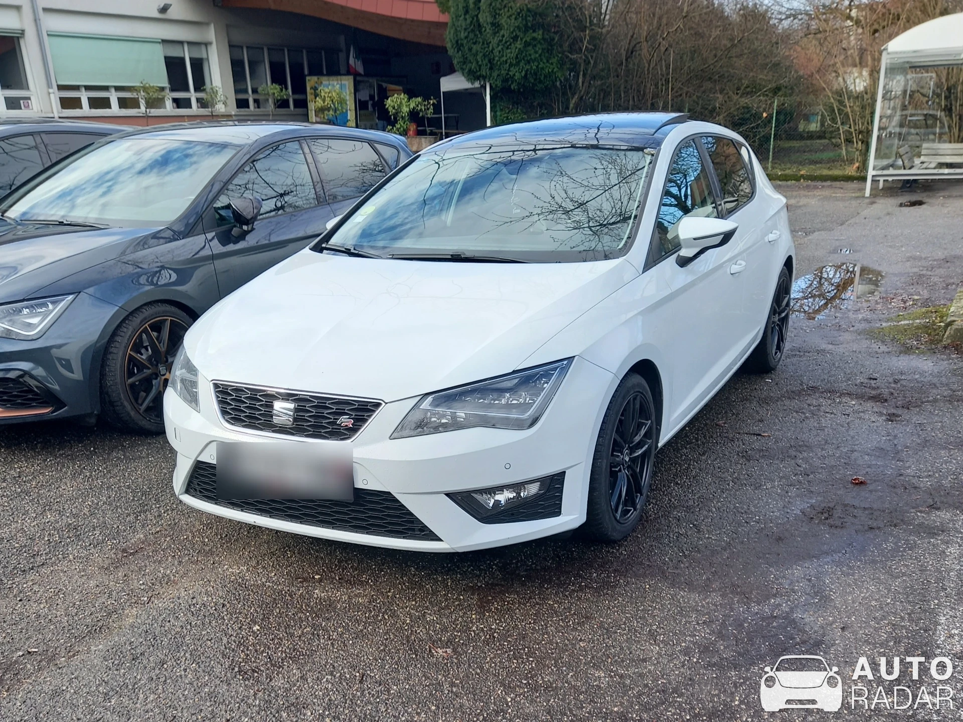 SEAT Leon spotted in Annecy, France