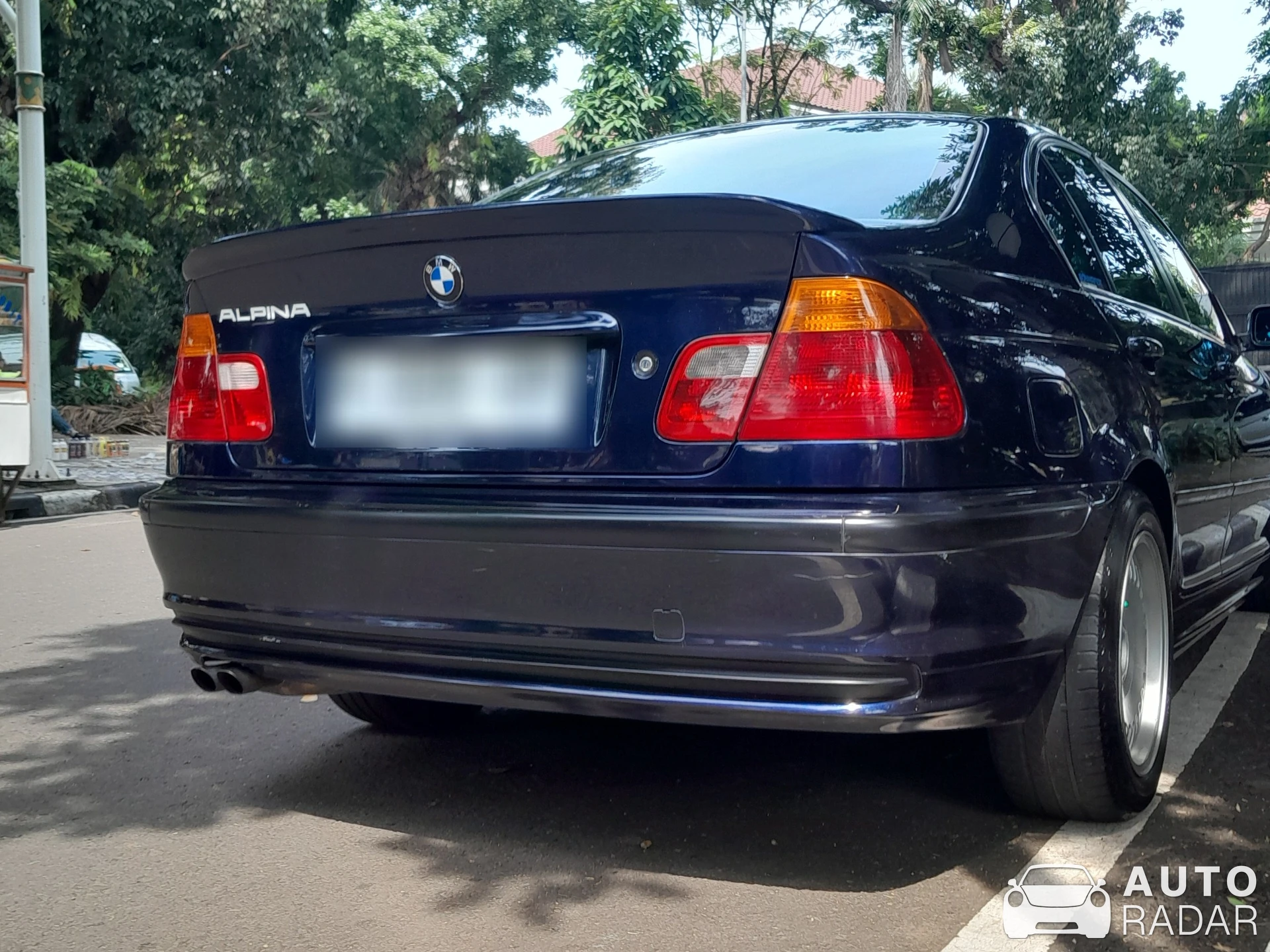 Alpina B3 3.3 E46 spotted in Jakarta
