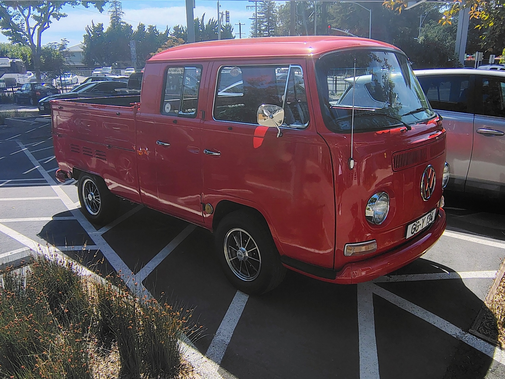 Volkswagen T2 Crew Cab Pickup