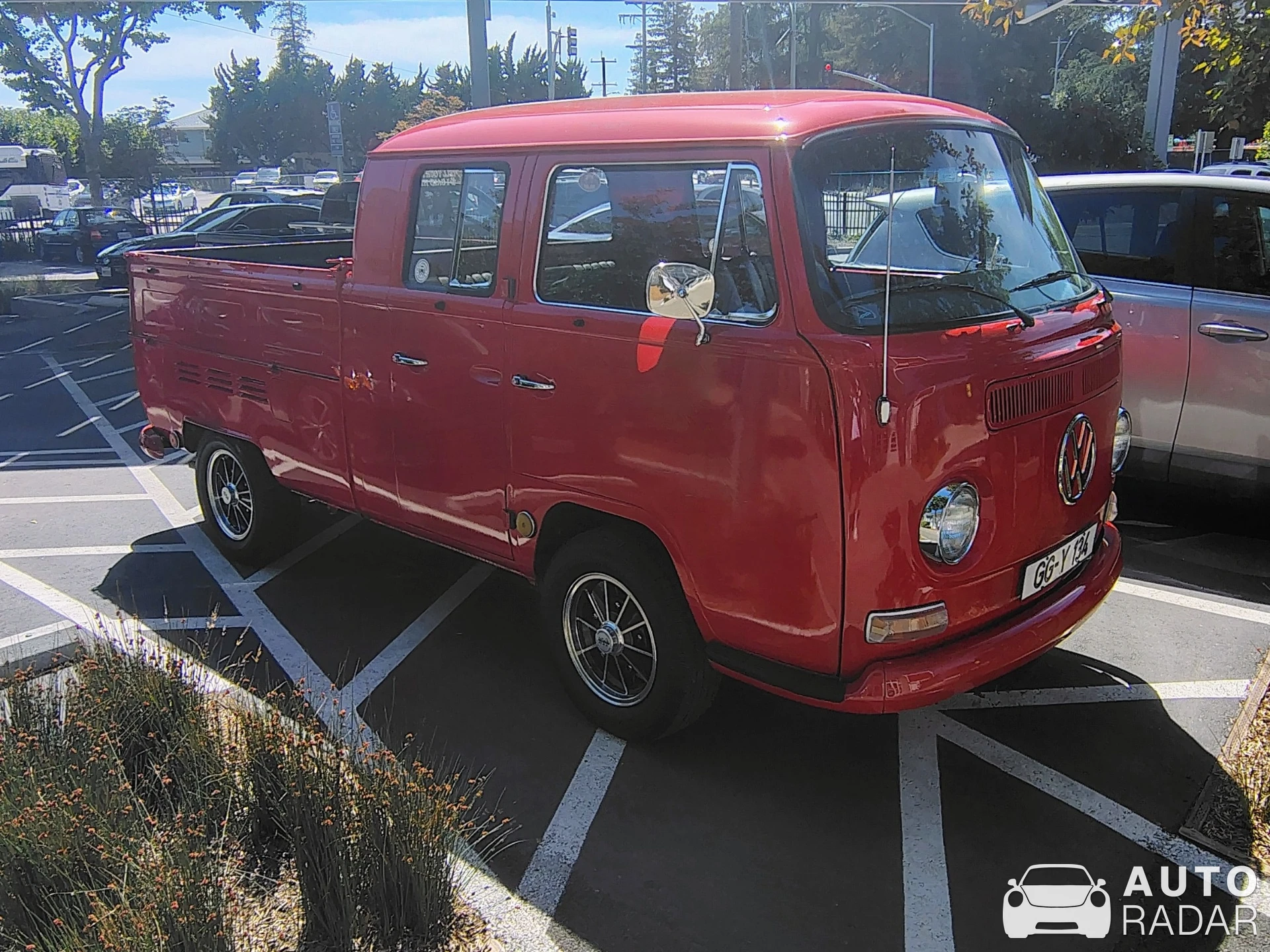 Volkswagen T2 Crew Cab Pickup spotted in San Leandro