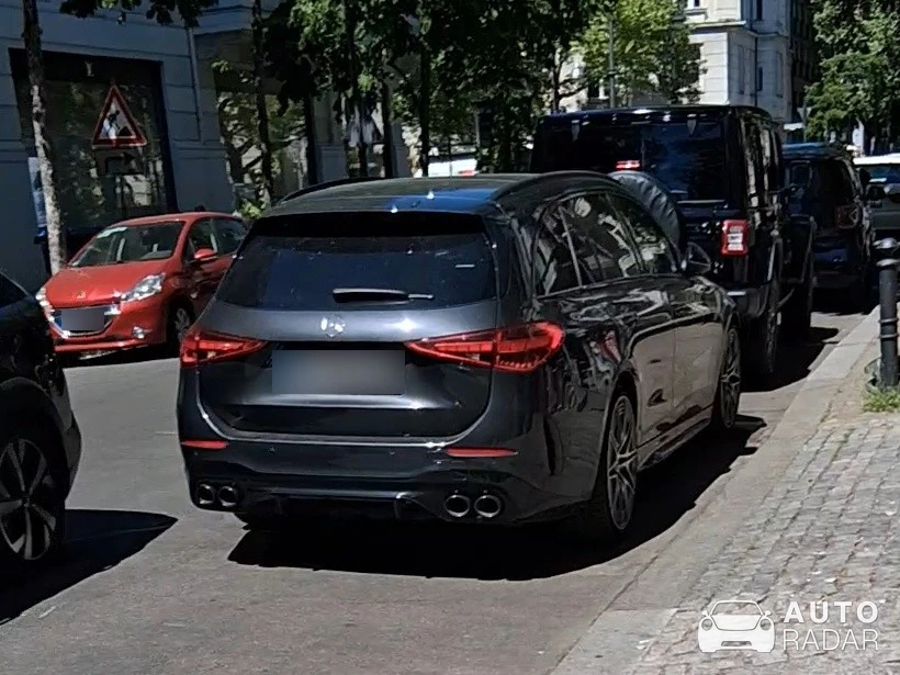 Mercedes-AMG C 63 S E-Performance Estate S206 spotted in Berlin