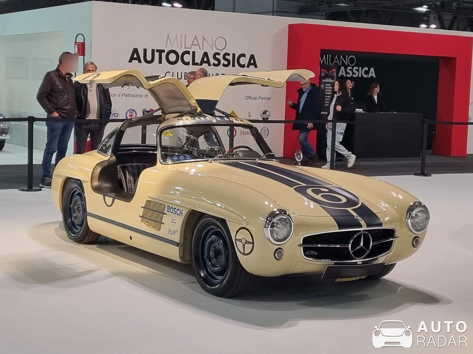 Mercedes-Benz 300SL HWA spotted in Rho, Italia