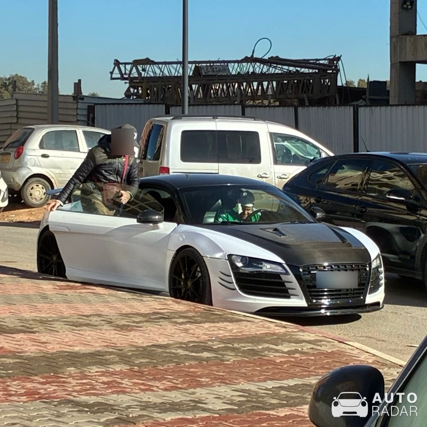Audi TT 8J spotted in Bir El Djir