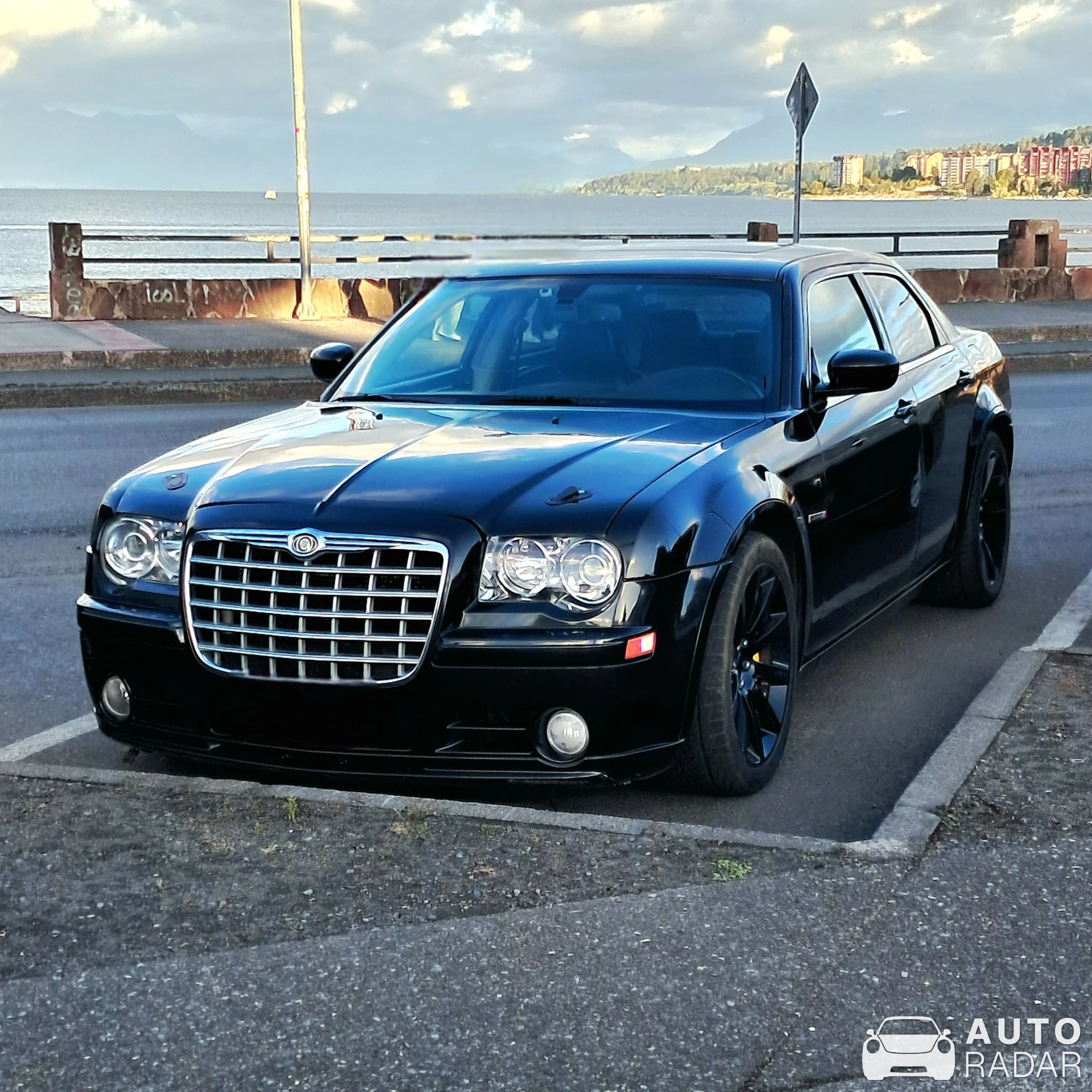 Chrysler 300C SRT8 2013 spotted in Villarrica, Chile