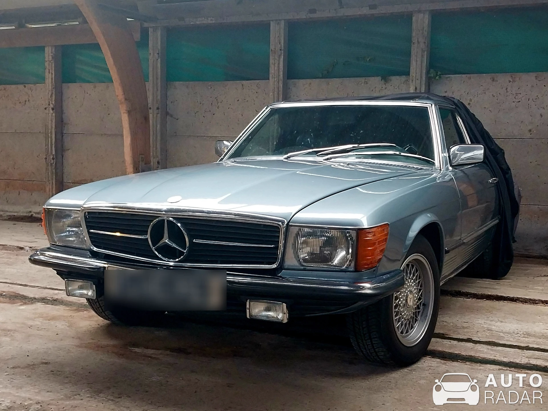 Mercedes-Benz 450SL spotted in Swifterbant, Nederland