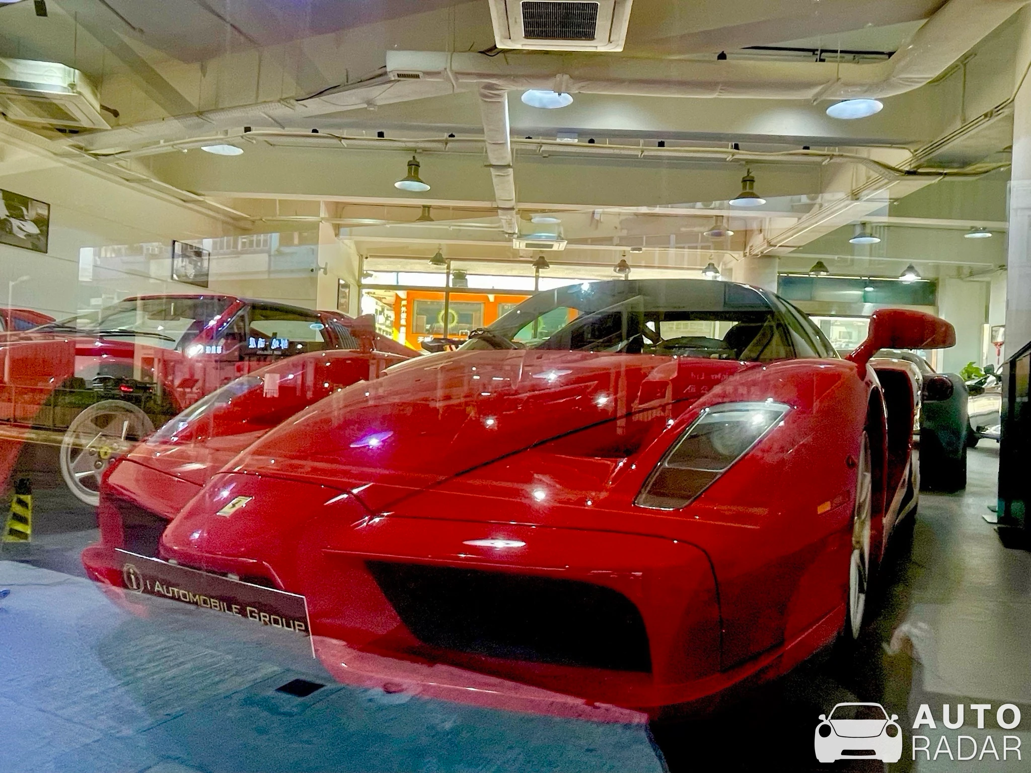 Ferrari Enzo spotted in 土瓜灣, 中國香港特別行政區