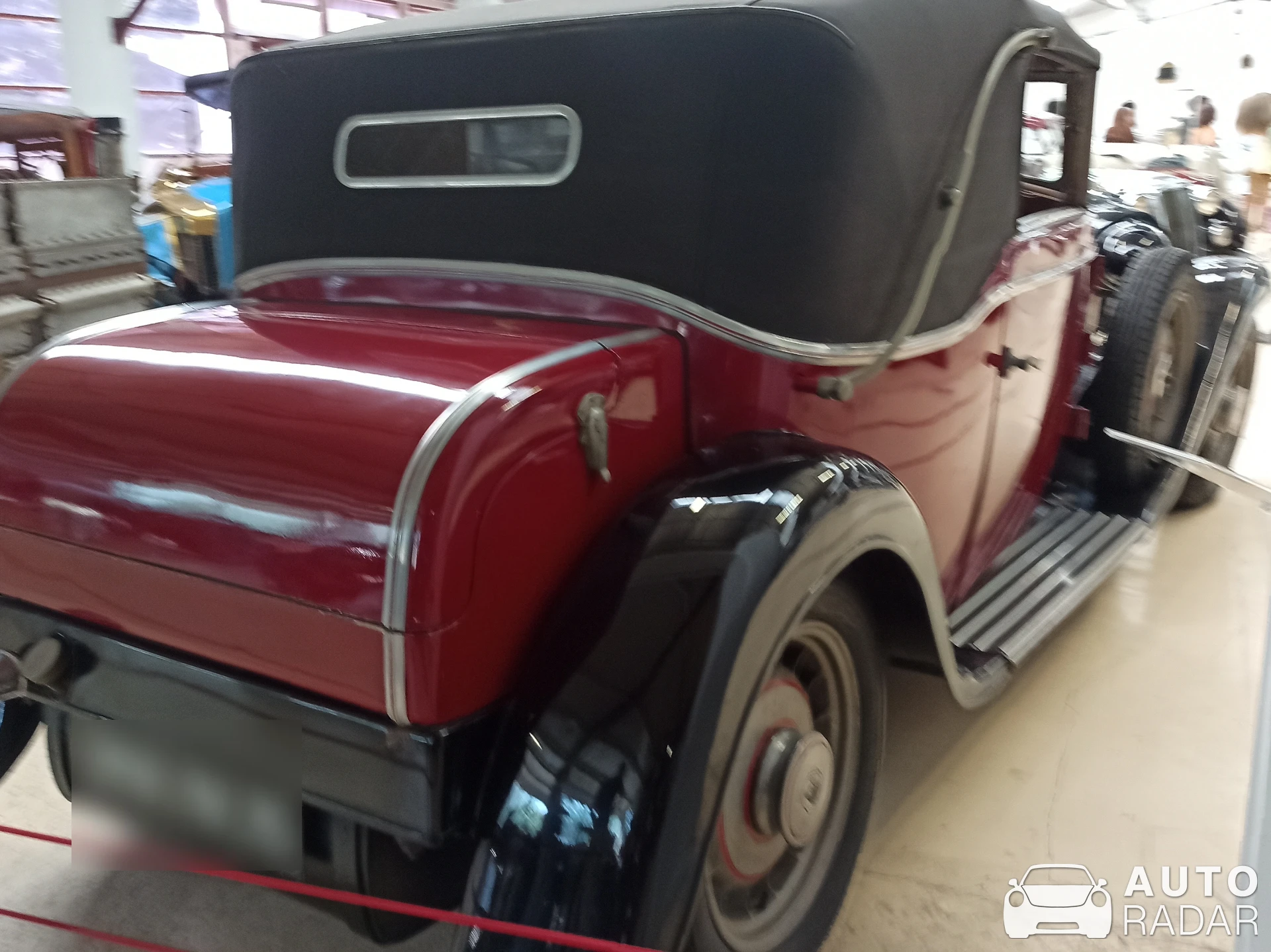 Bugatti Type 49 spotted in Rochetaillée-sur-Saône