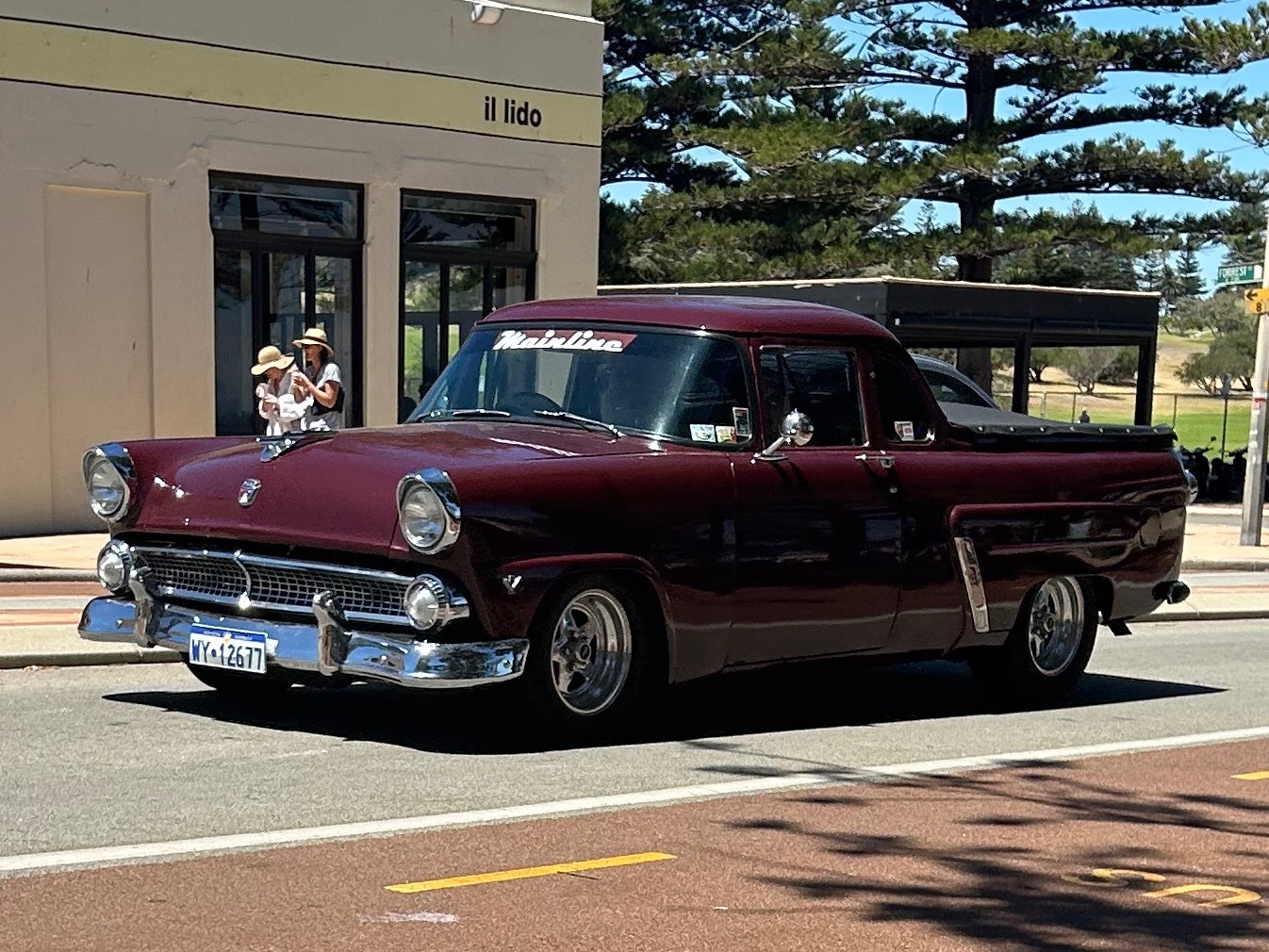 Ford Fairlane 500 Skyliner