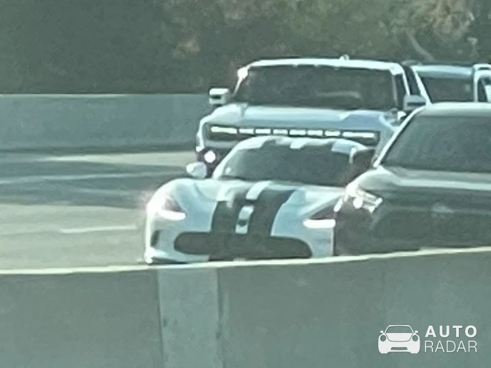 Dodge Viper GTS spotted in Gardena, United States