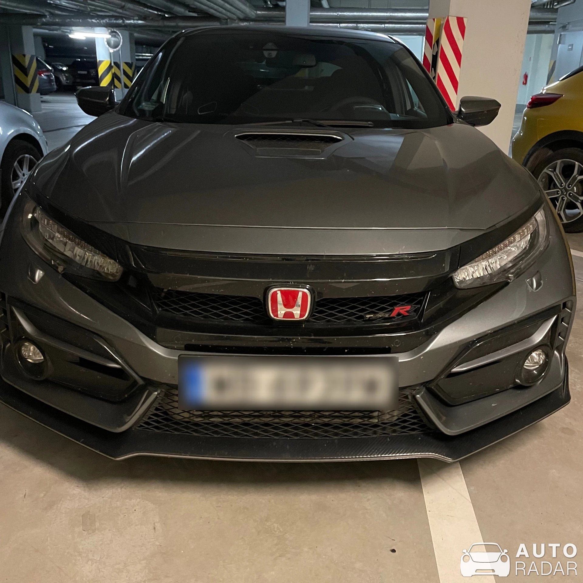 Honda Civic Type-R 2020 spotted in Warszawa, Polska