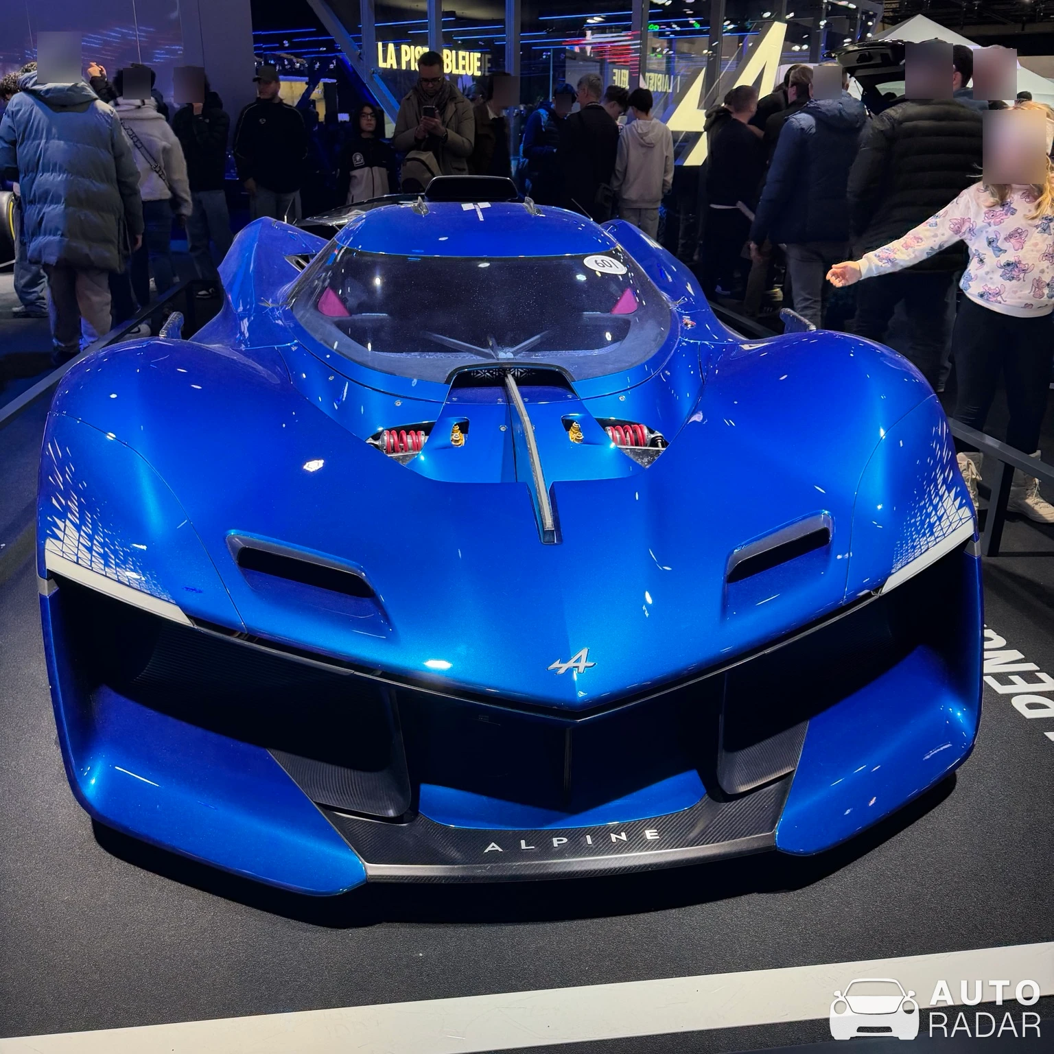 Alpine Alpenglow spotted in Brussel