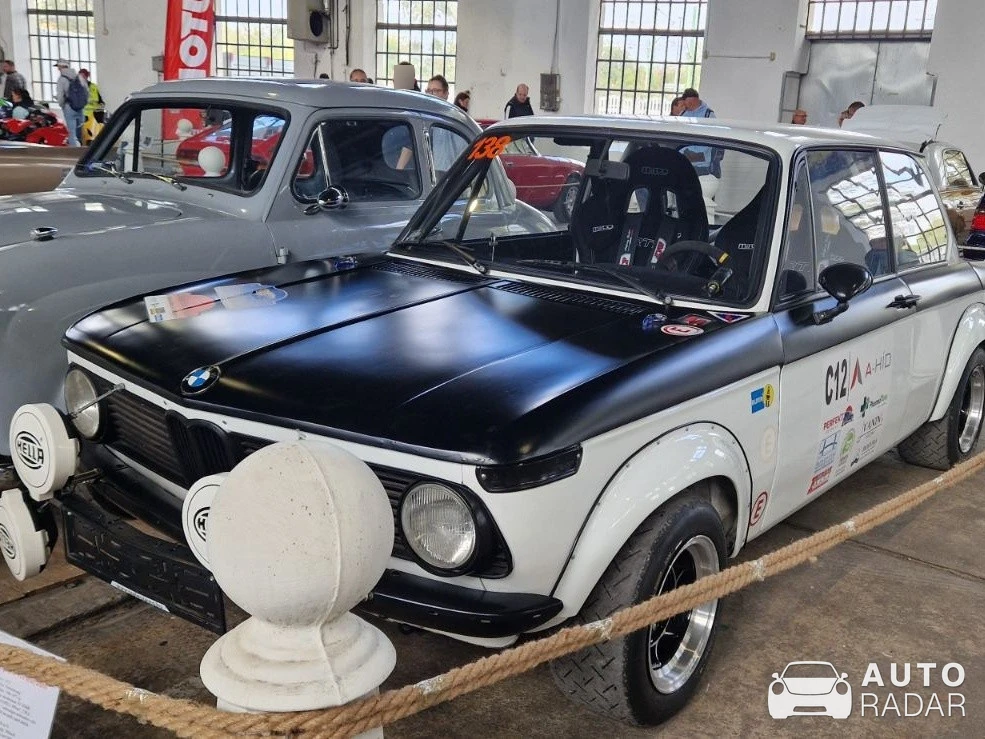 BMW 2002 ti Alpina spotted in Budapest